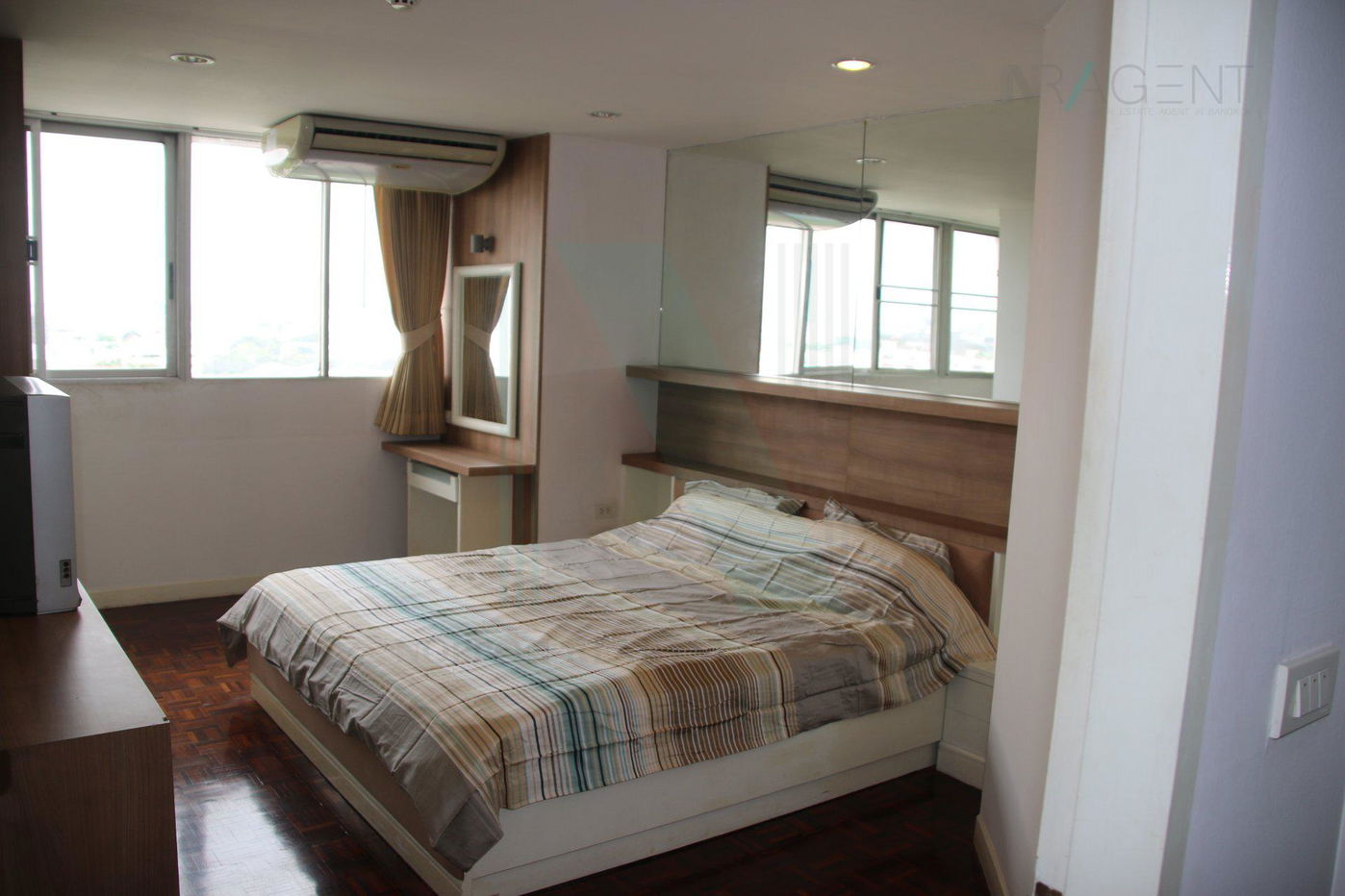 picture 🚩 For Rent Condo TAIPING TOWERS Building 1, Floor 7,3 bed room, Room size 130 sqm - 2/8