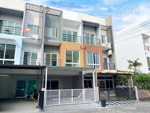 📌 For Sell Town house GREENWICH RAMINTRA 3-story 4 bedroom 2 bathroom