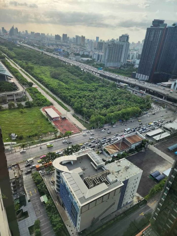 รูป Life Asoke ห้องสวย ราคาดี สอบถามเพิ่มเติมได้ที่ Line @condorental - รูปที่ 8/11