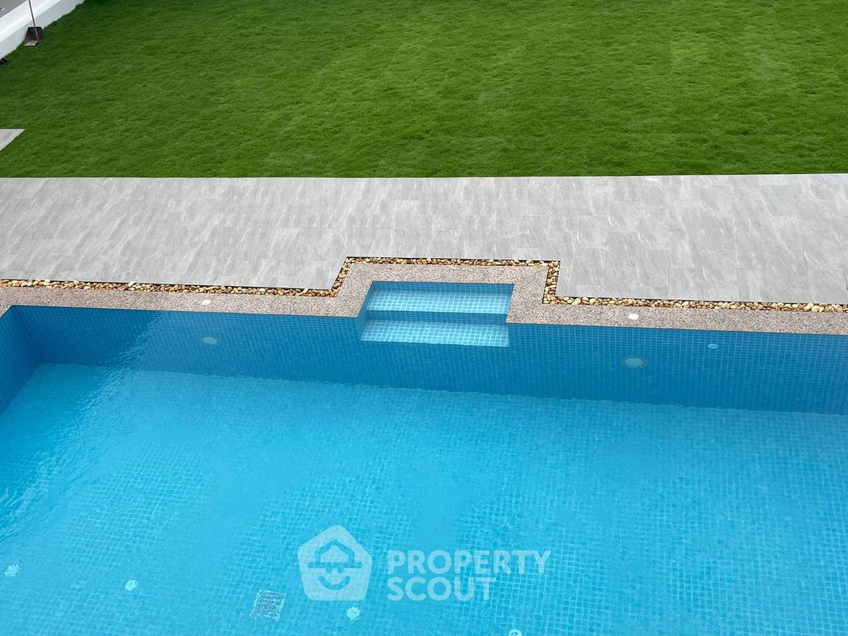 picture 3-BR Villa close to Artist Village Hua Hin (ID 2265859) - 29/32