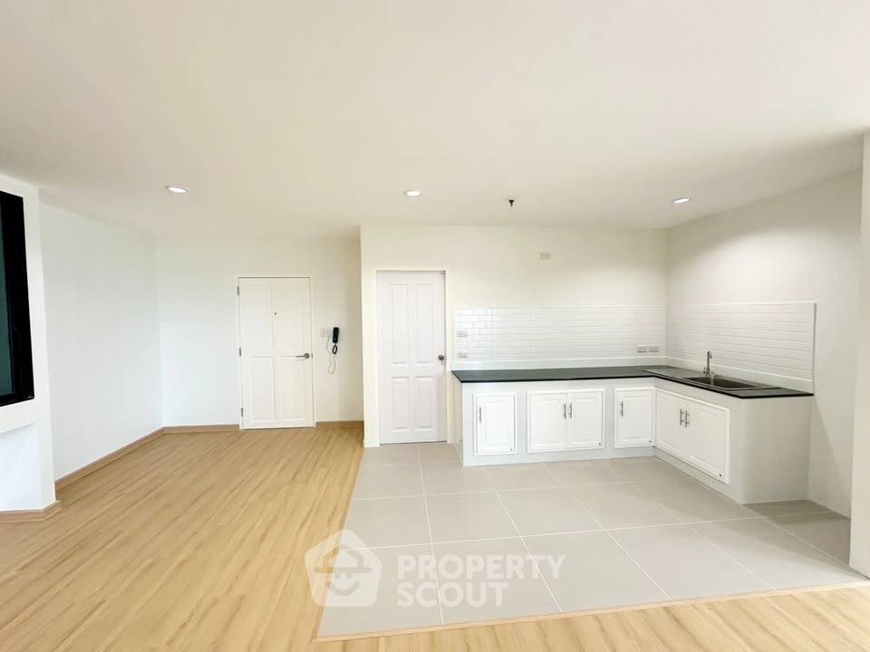 รูป คอนโด 2-ห้องนอน ที่ ริเวอไรน์ เพลส ใน สวนใหญ่ (ID 2278442) - รูปที่ 7/17