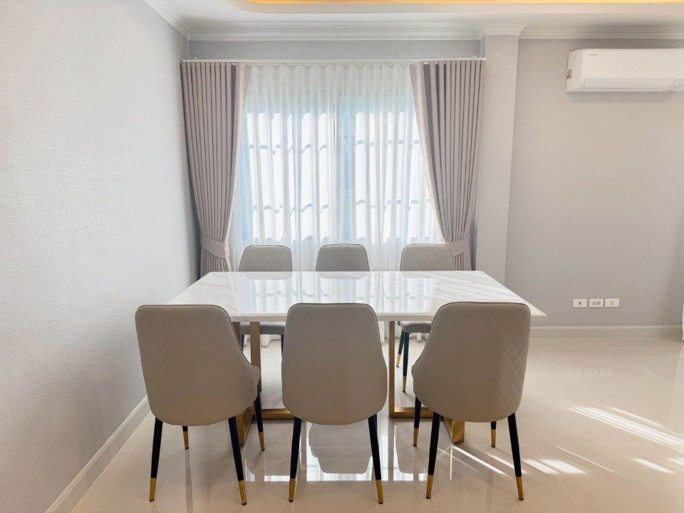 picture House for rent, Centro Bangna project, pets allowed, newly decorated house, new furniture- RW006821 - 6/14