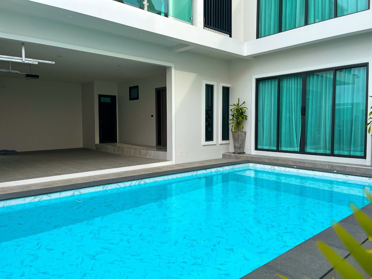 รูป ประกาศขายพูลวิลล่าหรูพัทยา พร้อมเข้าอยู่ Pool Villas for Sale in Pattaya ทุ่งกลม–ตาลหมัน  - รูปที่ 4/28