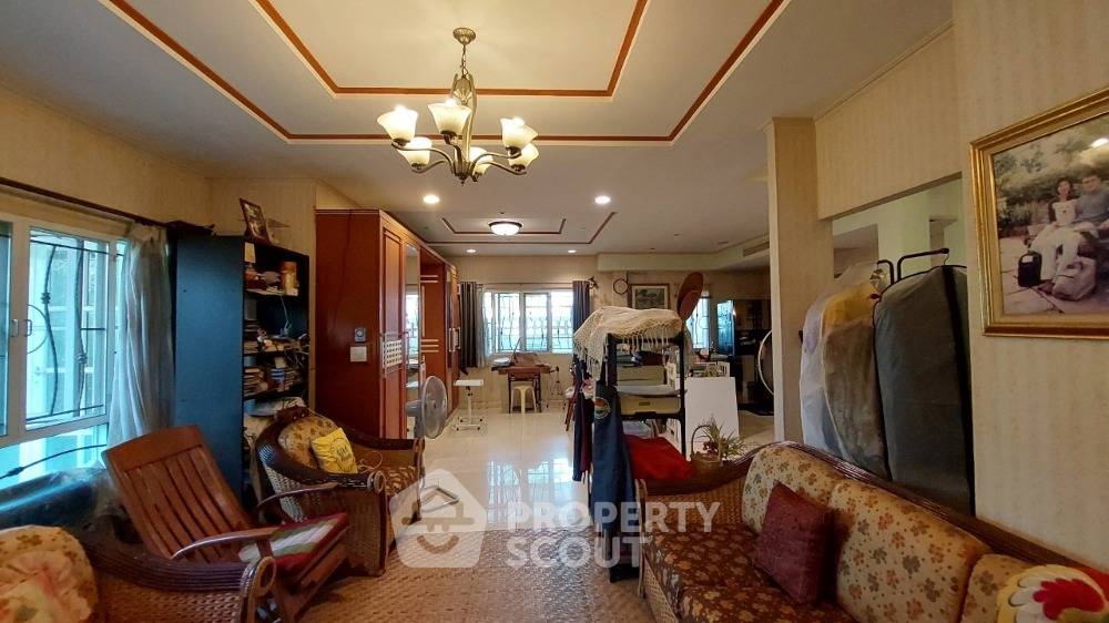 รูป บ้าน 5-ห้องนอน ใกล้ ท่าอากาศยานสุวรรณภูมิ (ID 1490936) - รูปที่ 1/10