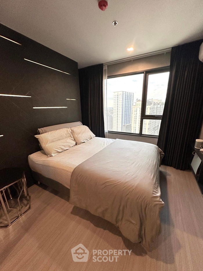picture 1-BR Condo at Life Ladprao near BTS Ha Yaek Lat Phrao (ID 1569404) - 1/8