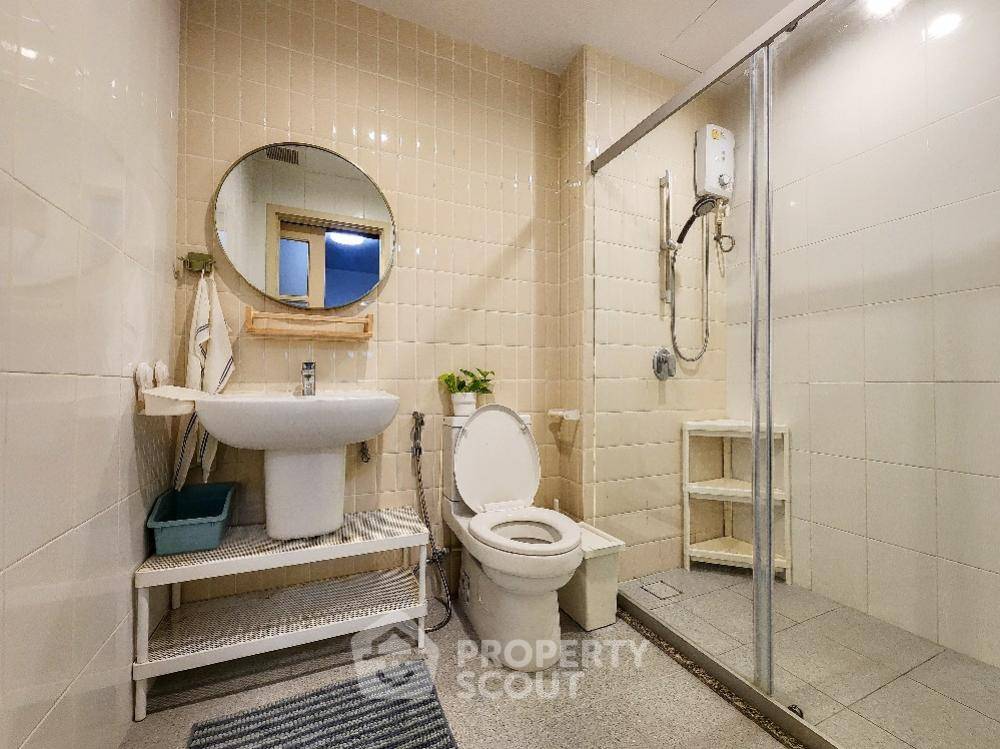 picture 1-BR Condo at Supalai Veranda Rama 9 in Bang Kapi (ID 1266668) - 5/15