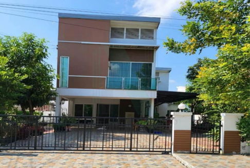 📌 For Rent 3-story House HOMEPLACE THE PARK WONGWAEN-RAMA 9 3 bedroom 2 bathroom