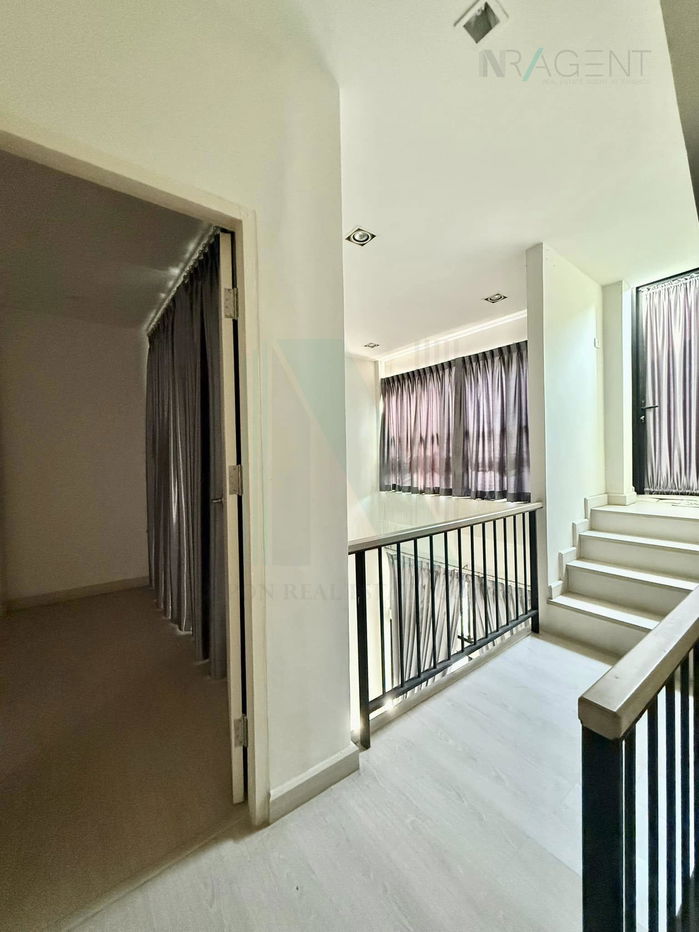 picture 📌 For Sell Town house ECO SPACE BANGNA - WONGWAEN 3-story 3 bedroom 3 bathroom - 5/8