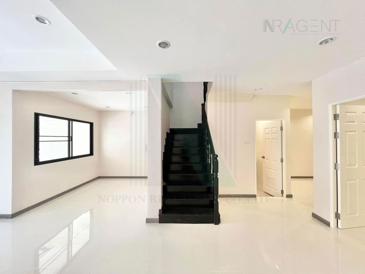 picture 📌 For Sell Town house SATHORN GRAND VILLE 2-story 3 bedroom 2 bathroom - 4/8