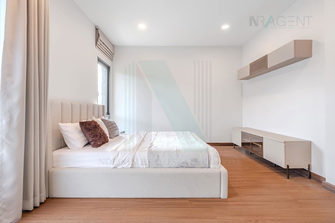 รูป 📌 ให้เช่าบ้านเดี่ยว โครงการ เดอะ ซิตี้ บางนา 2 ชั้น 4 ห้องนอน 5 ห้องน้ำ - รูปที่ 5/8