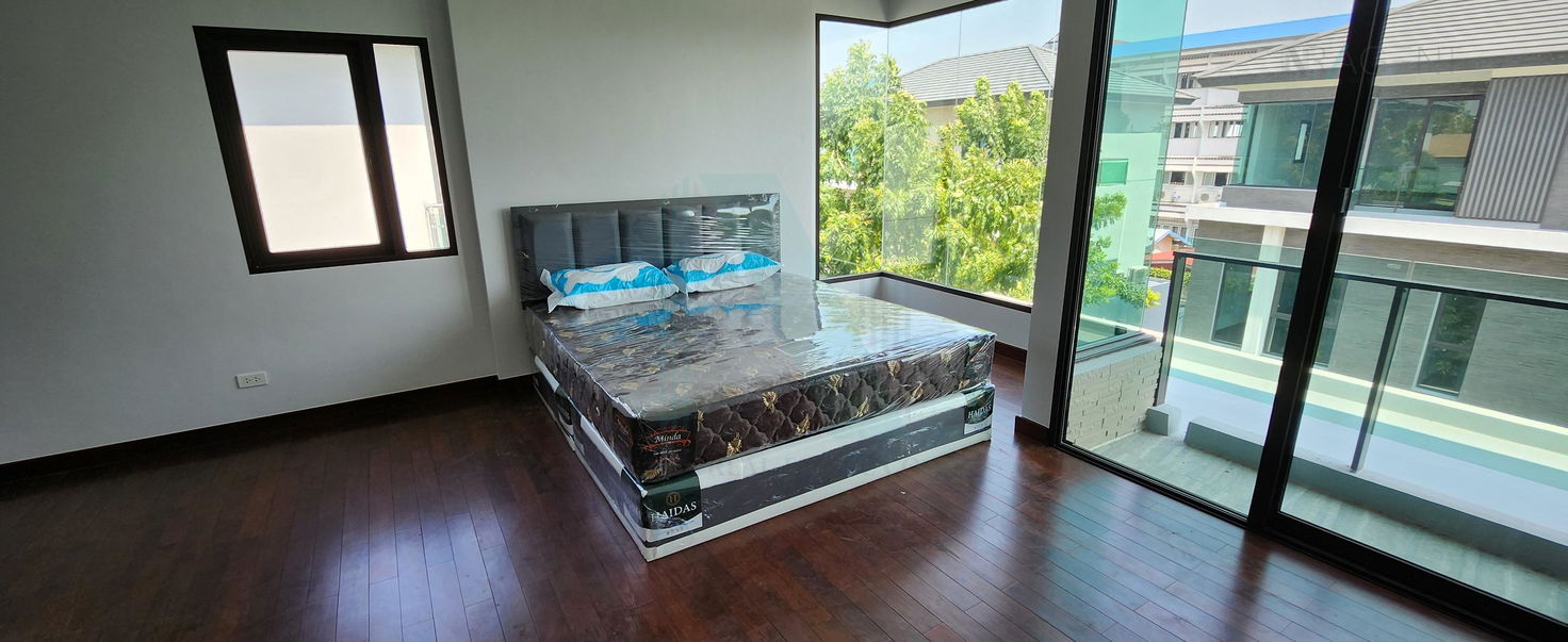 picture 📌 For Rent House THE CITY EKAMAI-LADPRAO 3-story 4 bedroom 5 bathroom - 6/8