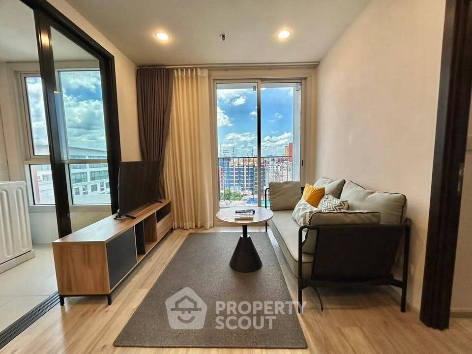 picture 2-BR Condo at XT Huaikhwang near MRT Huai Khwang (ID 2279781) - 1/17