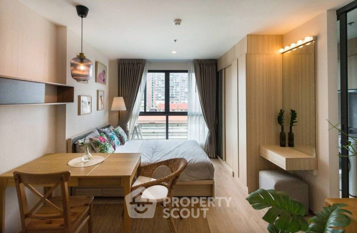 picture Studio Condo at Ideo O2 near BTS Bang Na (ID 2279185) - 7/17