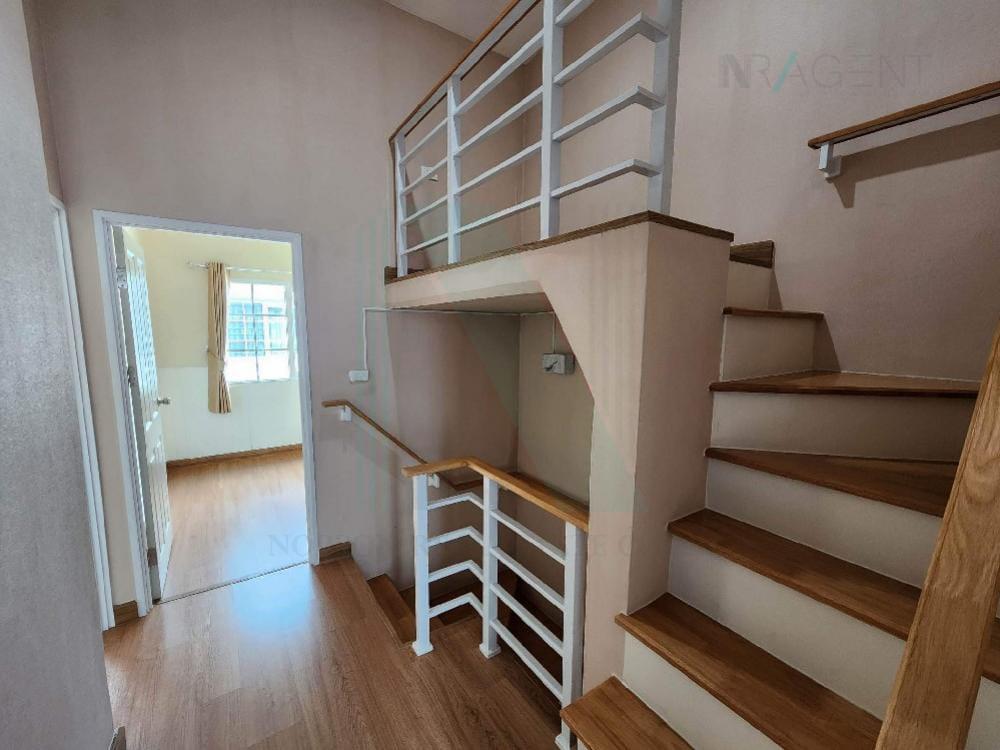picture 📌 For Sell House GOLDEN TOWN SUKHUMVIT-BEARING STATION 2-floor 4 bedroom 3 bathroom - 5/8