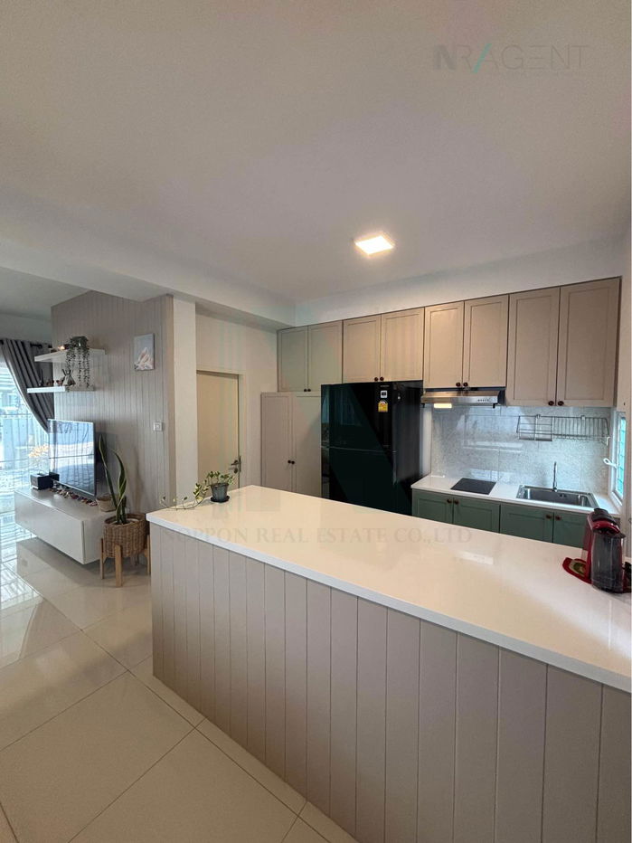 picture 📌 For Sell Town house INDY BANGNA-RAMKHAMHAENG 2 2-story 3 bedroom 3 bathroom - 4/8