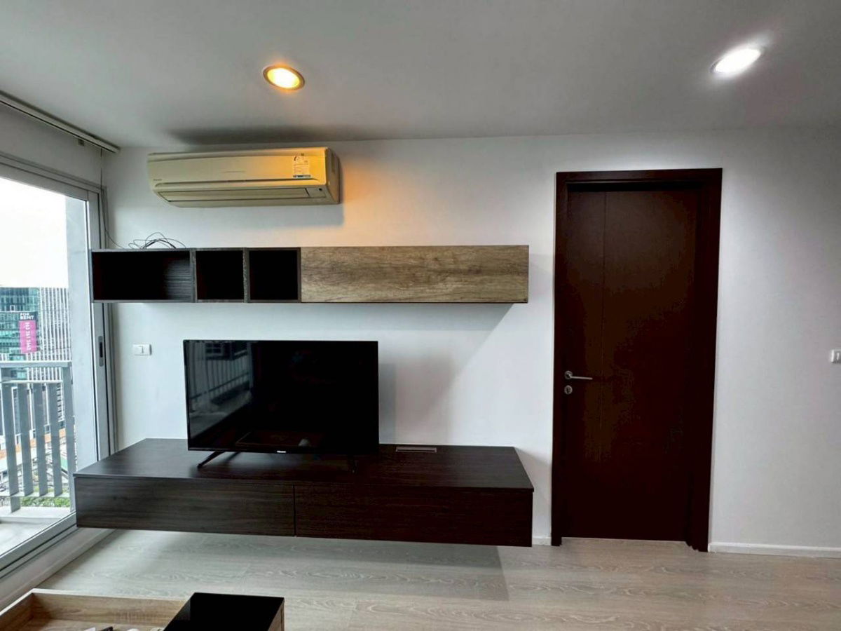 รูป For Rent Condo Rhythm Sathorn - Narathiwas fully furnished (S15-39594) - รูปที่ 12/26