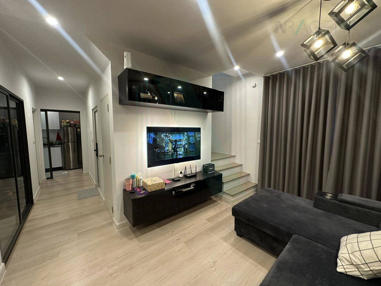 picture 📌 For Sell Twin house ANASIRI CHAIYAPRUEK - WONGWAEN 2-story 3 bedroom 3 bathroom - 2/8