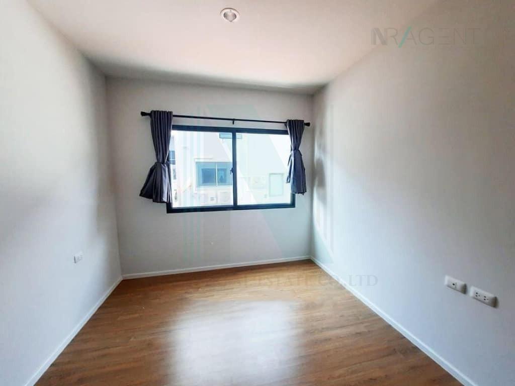 picture 📌 For Sell Town house BAAN KLANG MUANG THE ERA PINKLAO-CHARAN 3-story 3 bedroom 3 bathroom - 7/8