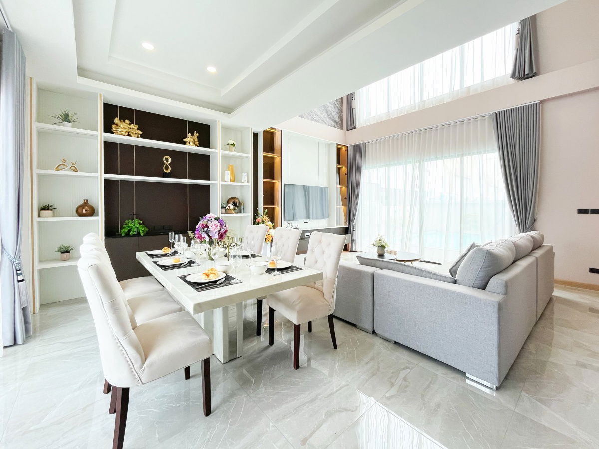 รูป ประกาศขายพูลวิลล่าหรูพัทยา พร้อมเข้าอยู่ Pool Villas for Sale in Pattaya ทุ่งกลม–ตาลหมัน  - รูปที่ 17/28