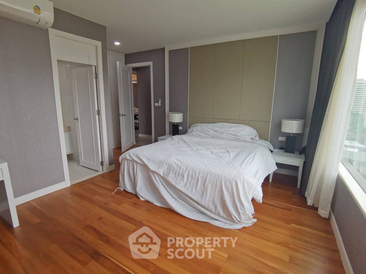 picture 3-BR Condo at Wilshire near BTS Phrom Phong (ID 512205) - 9/12