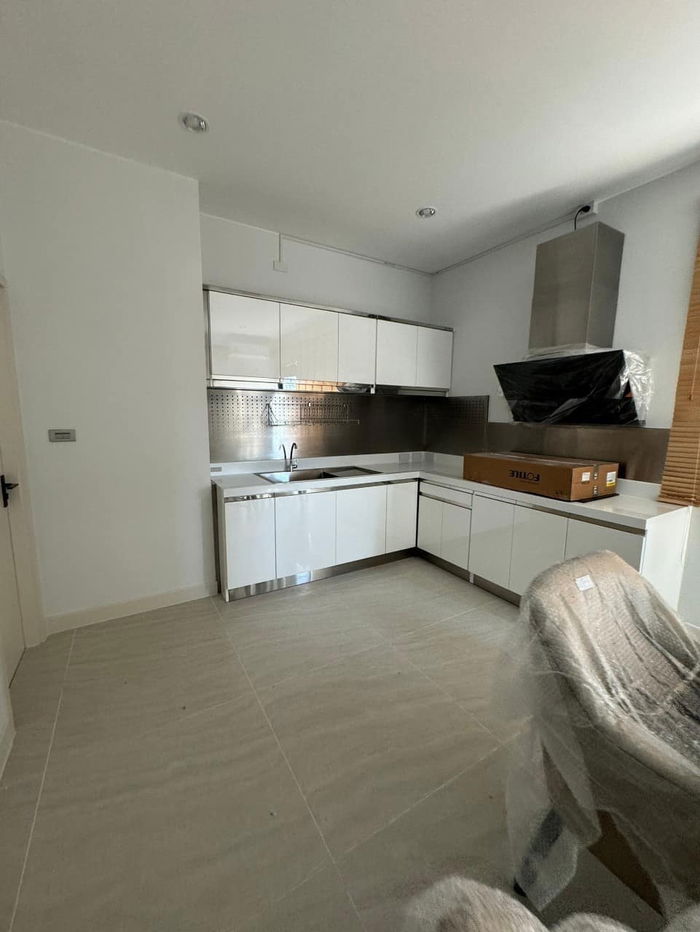 รูป บ้านให้เช่า Baan Klang Muang Classe Sukhumvit 77 (บ้านกลางเมือง คลาสเซ่ สุขุมวิท 77) บ้านแบบ Pyrope - รูปที่ 8/28