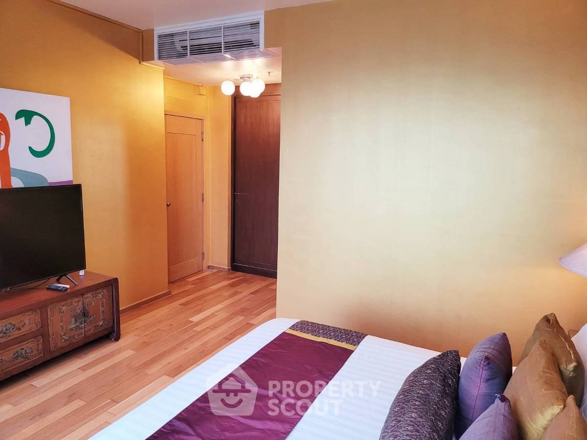 picture 2-BR Condo at The Emporio Place near BTS Phrom Phong (ID 621234) - 25/42