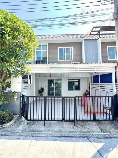 ขายทาวน์โฮม : 📌 ขายทาวน์เฮาส์ โครงการ เดอะ คัลเลอร์ส เลชเชอร์ บางนา กม.10 2 ชั้น 4 ห้องนอน 2 ห้องน้ำ