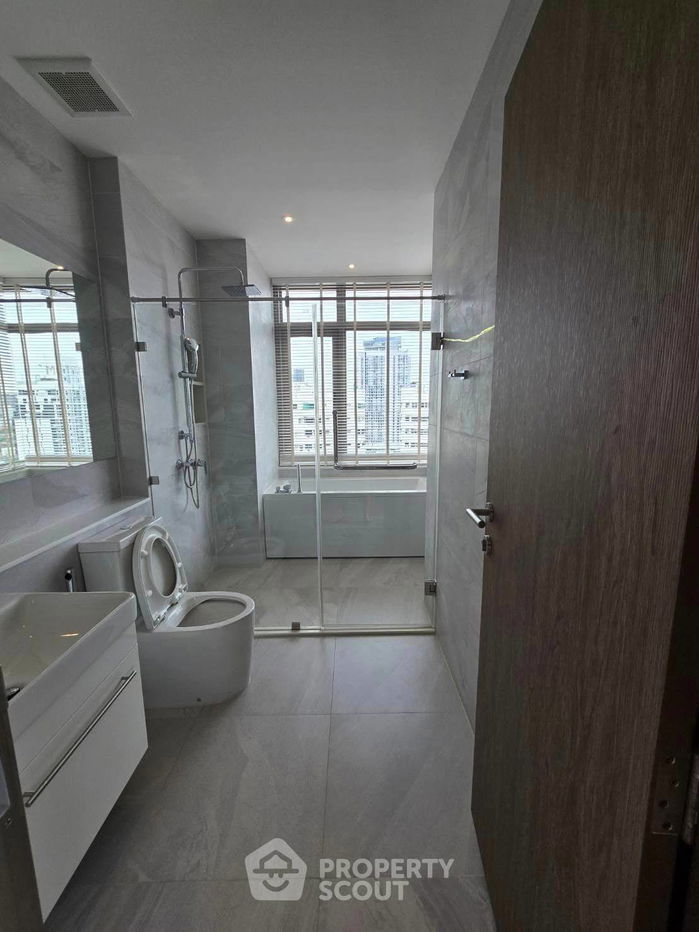 picture 2-BR Condo at Rhythm Ekkamai Estate near BTS Thong Lor (ID 1928443) - 14/20