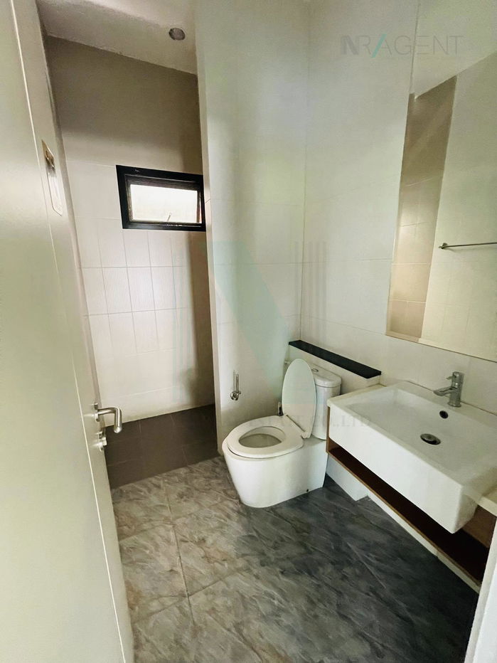 picture 📌 For Sell House ATOLL JAVA BAY 2-story 4 bedroom 3 bathroom - 6/8