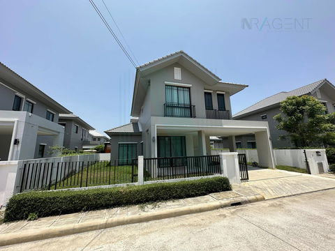 📌 ขายบ้านเดี่ยว โครงการ ชวนชื่น ไพร์ม วิลเลจ บางนา 2 ชั้น 4 ห้องนอน 2 ห้องน้ำ