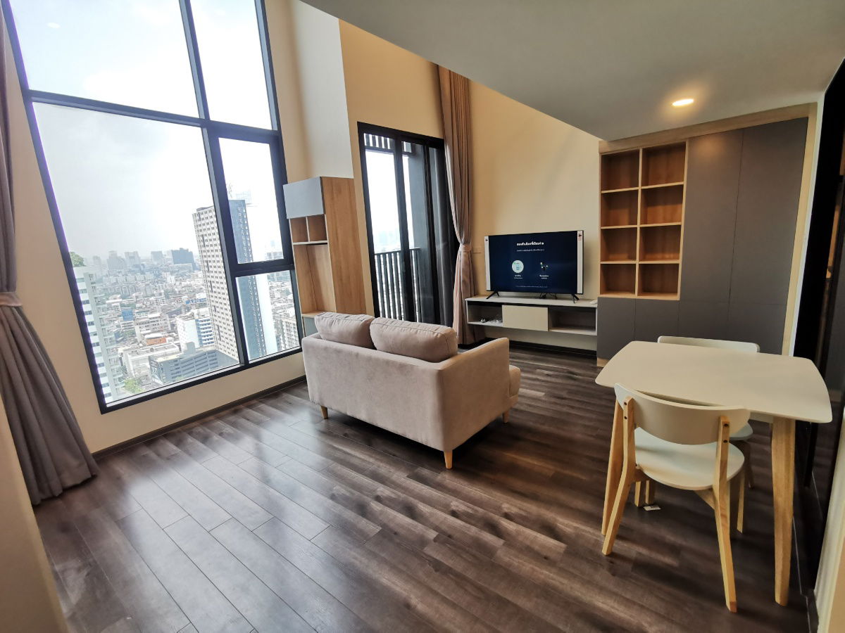 รูป ( พร้อมอยู่แล้ว!! )✅️Duplex 1 Bedroom 40 ตร.ม. Knightsbridge Space Rama 9 ใกล้ MRT พระราม 9 และแยกพระราม 9-ดินแดง - รูปที่ 3/11