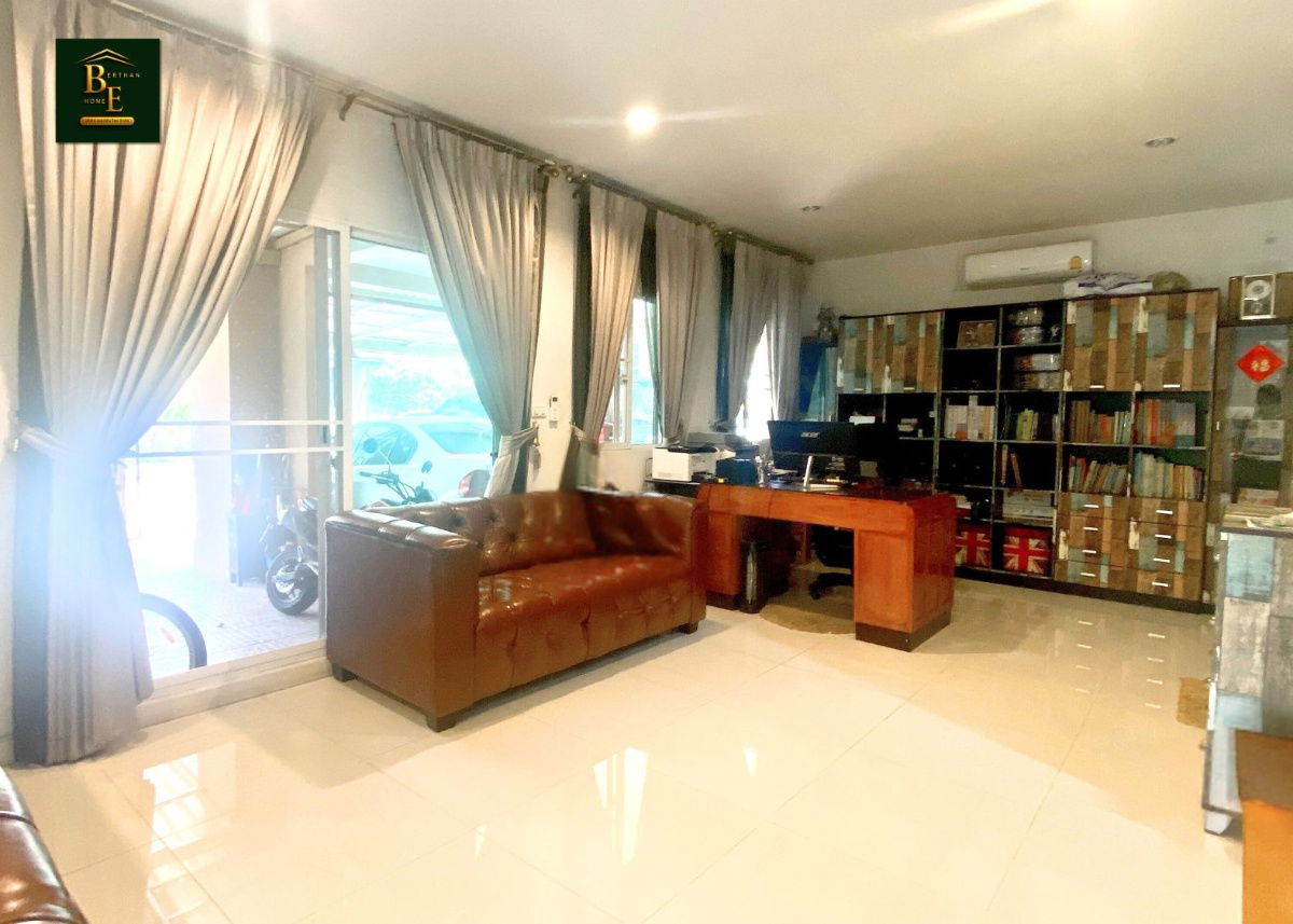 รูป ขายบ้านเดี่ยว ภัสสร เพรสทีจ พัฒนาการ 38 | บ้านเดี่ยวหรู 2 ชั้น หลังมุม ลดพิเศษกว่า 3 ล้านบาท ใกล้ทองหล่อ เอกมัย - รูปที่ 9/12