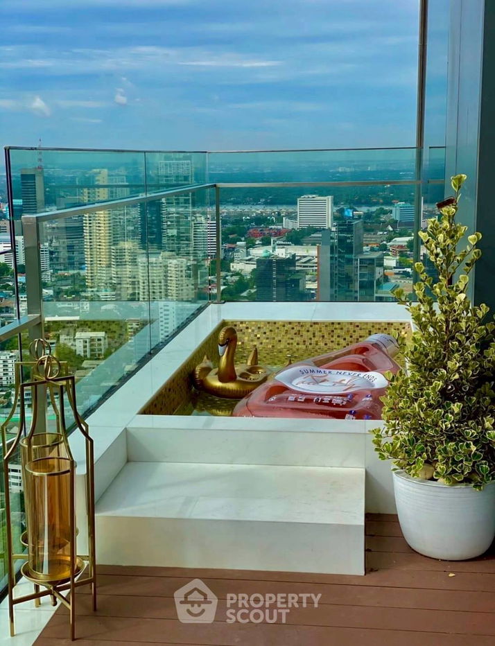 picture 2-BR Condo at Marque Sukhumvit near BTS Phrom Phong (ID 2262287) - 2/3
