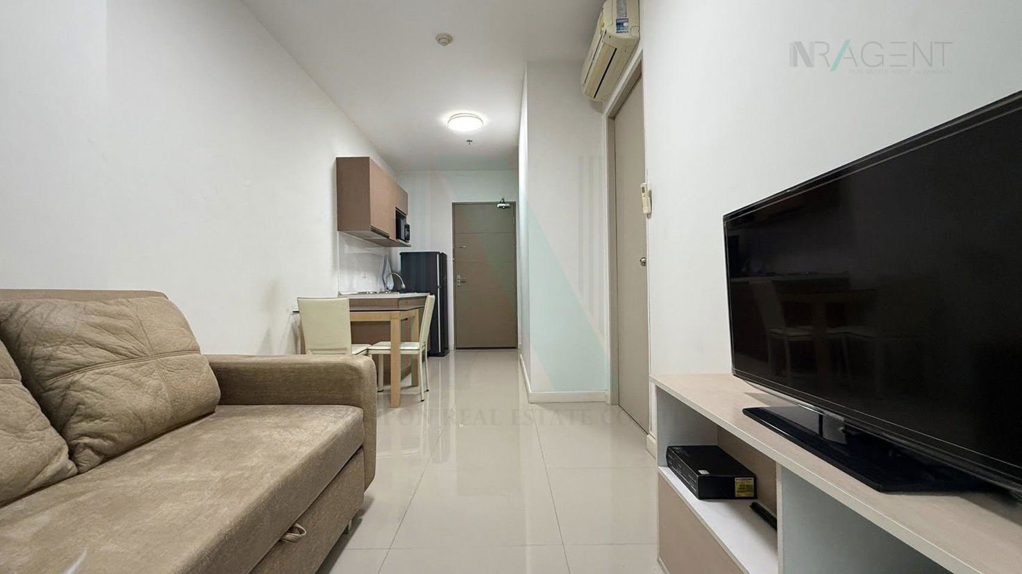 picture 📌 For Rent Condo IDEO MIX PHAHOLYOTHIN Building 1, Floor 22,1 bed room, Room size 38 sqm - 1/8