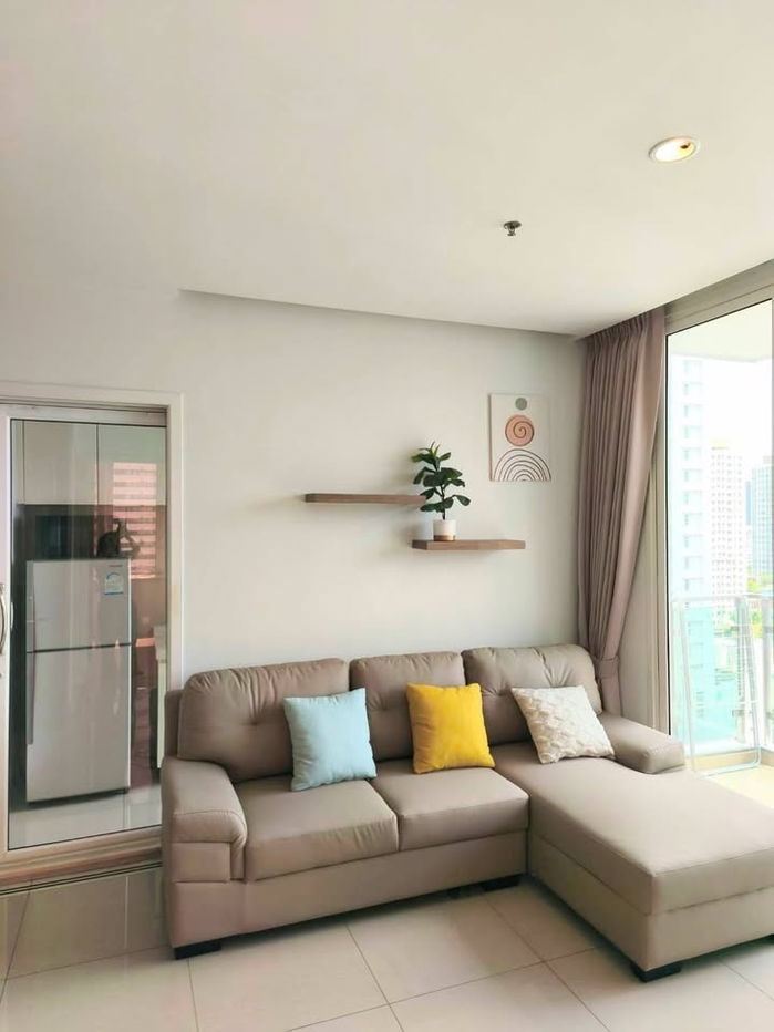 picture Code: KJ8374  for rent T.C. Green // Line ID: @kjcondo (with @) // - 10/14