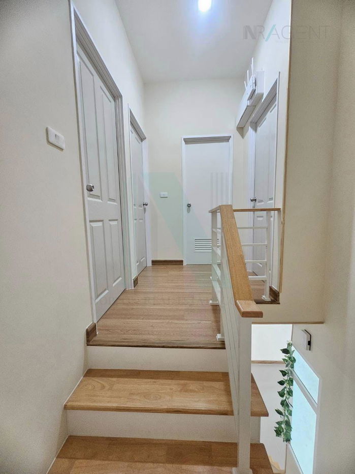 picture 📌 For Sell Town house GOLDEN TOWN RAMINTRA - WONGWAEN 2-story 4 bedroom 2 bathroom - 5/8