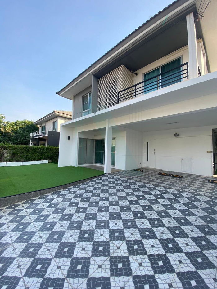 รูป 📌 ให้เช่าบ้านเดี่ยว โครงการ บ้านสีวลี บางนา 2 ชั้น 3 ห้องนอน 4 ห้องน้ำ - รูปที่ 2/8