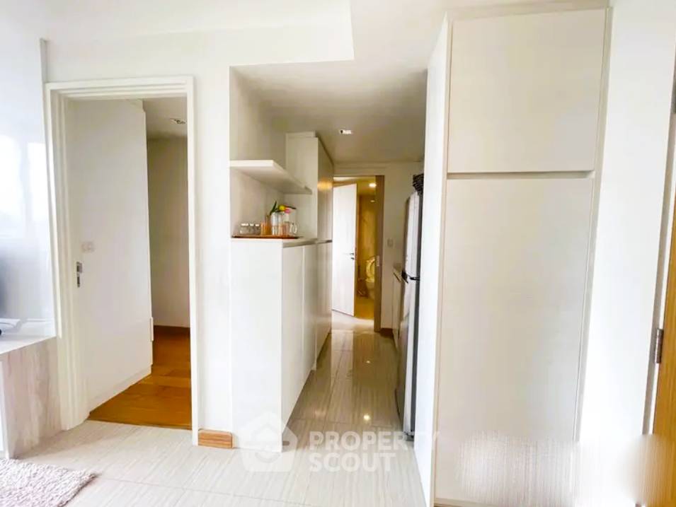 picture 1-BR Condo at Down Town 49 near BTS Phrom Phong (ID 1930562) - 2/16