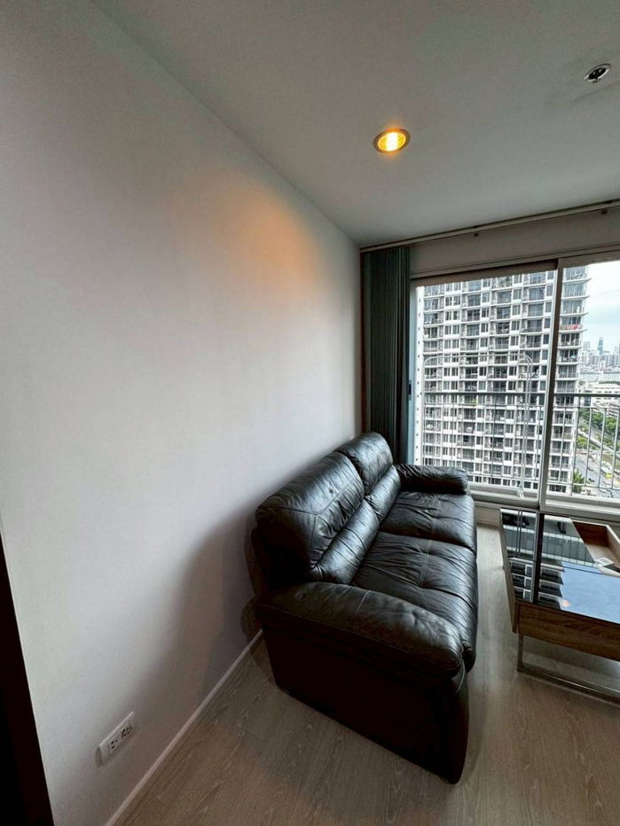 รูป For Rent Condo Rhythm Sathorn - Narathiwas fully furnished (S15-39594) - รูปที่ 16/26