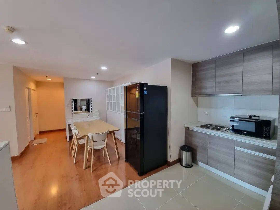 picture 2-BR Condo at Belle Grand Rama 9 near MRT Phra Ram 9 (ID 2278047) - 3/13
