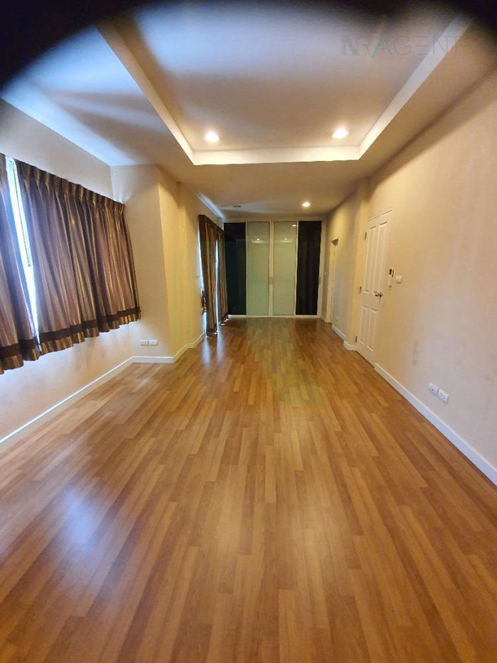 รูป 📌 ขายบ้านเดี่ยว โครงการ เซนโทร วัชรพล 2 ชั้น 3 ห้องนอน 3 ห้องน้ำ - รูปที่ 7/8