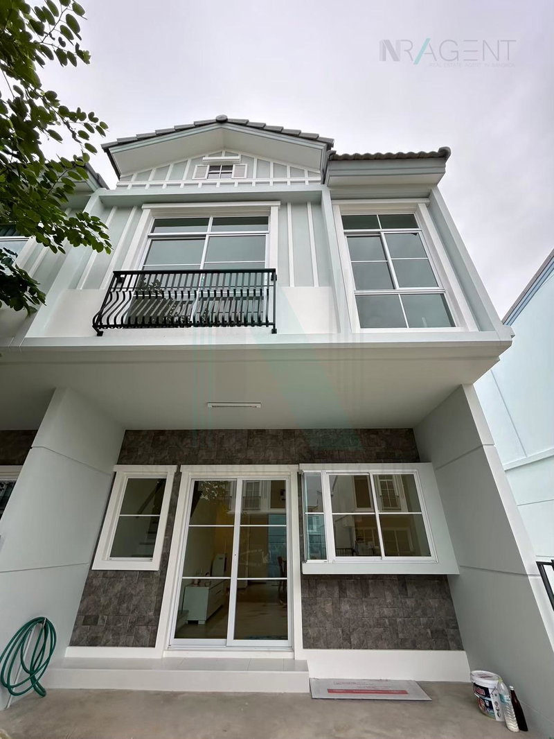 Townhouses for rent : 📌 For Rent 2-story Townhouse VILLAGGIO 2 SRINAKARIN-BANGNA 2 bedroom 3 bathroom