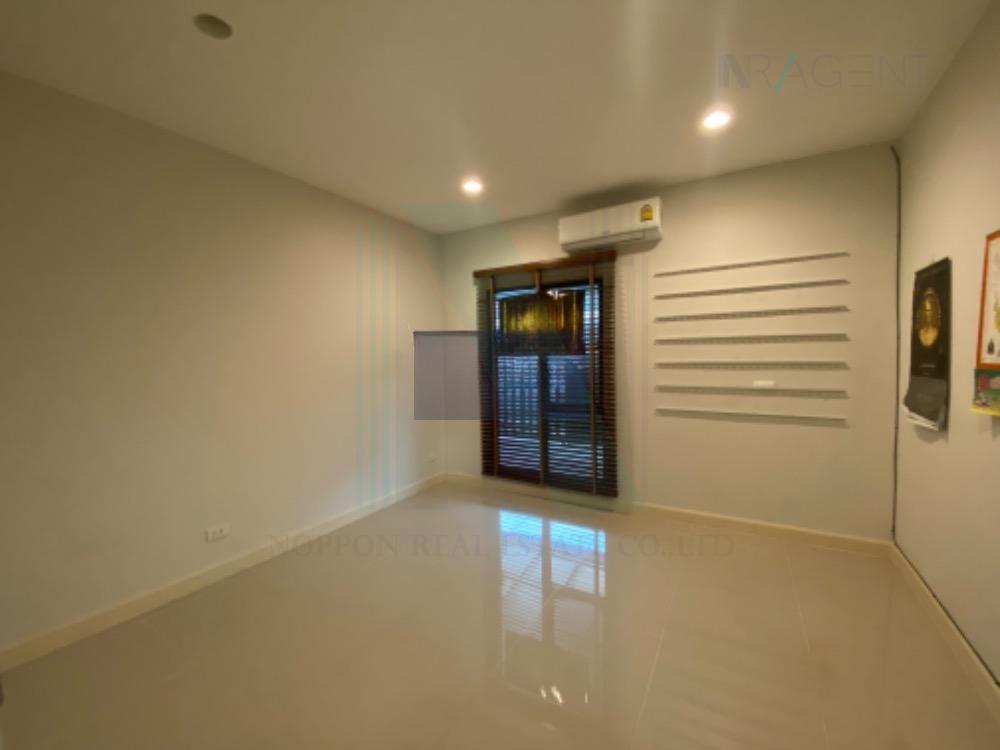 picture 📌 For Sell House BURASIRI RATCHAPHRUEK - 345 2-story 5 bedroom 4 bathroom - 4/8