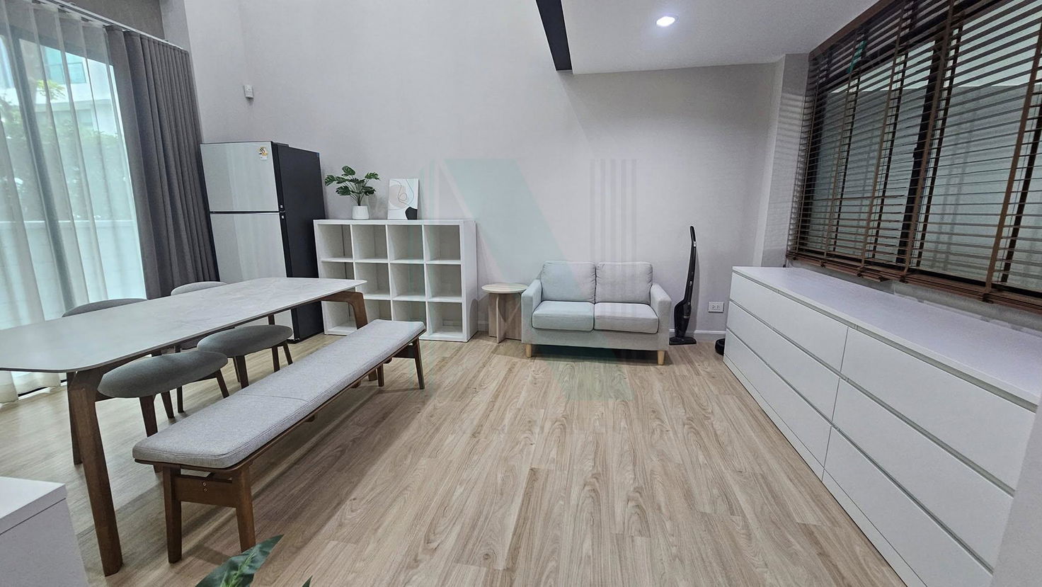 picture 📌 For Rent 4-story Townhouse NIRVANA DEFINE SRINAKARIN-RAMA 9 3 bedroom 4 bathroom - 1/8