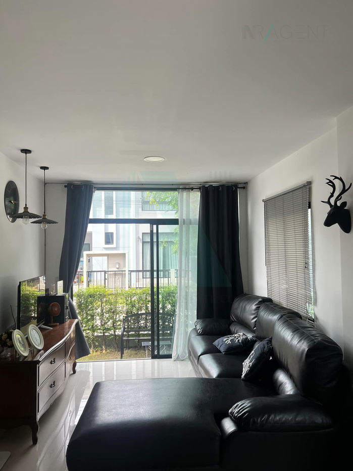 picture 📌 For Sell Twin house CASA PRESTO PRACHA-UTHIT 90 2-story 3 bedroom 3 bathroom - 2/8