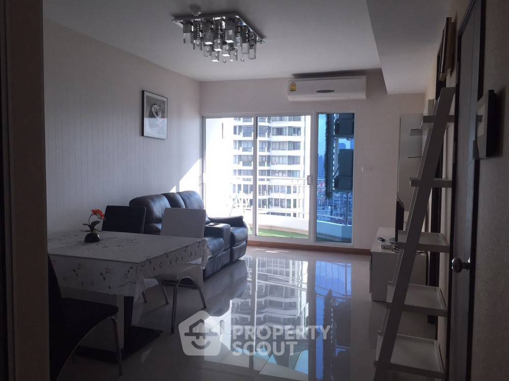 picture 1-BR Condo at Supalai River Resort Charoen Nakhon near BTS Wongwian Yai (ID 386813) - 8/8