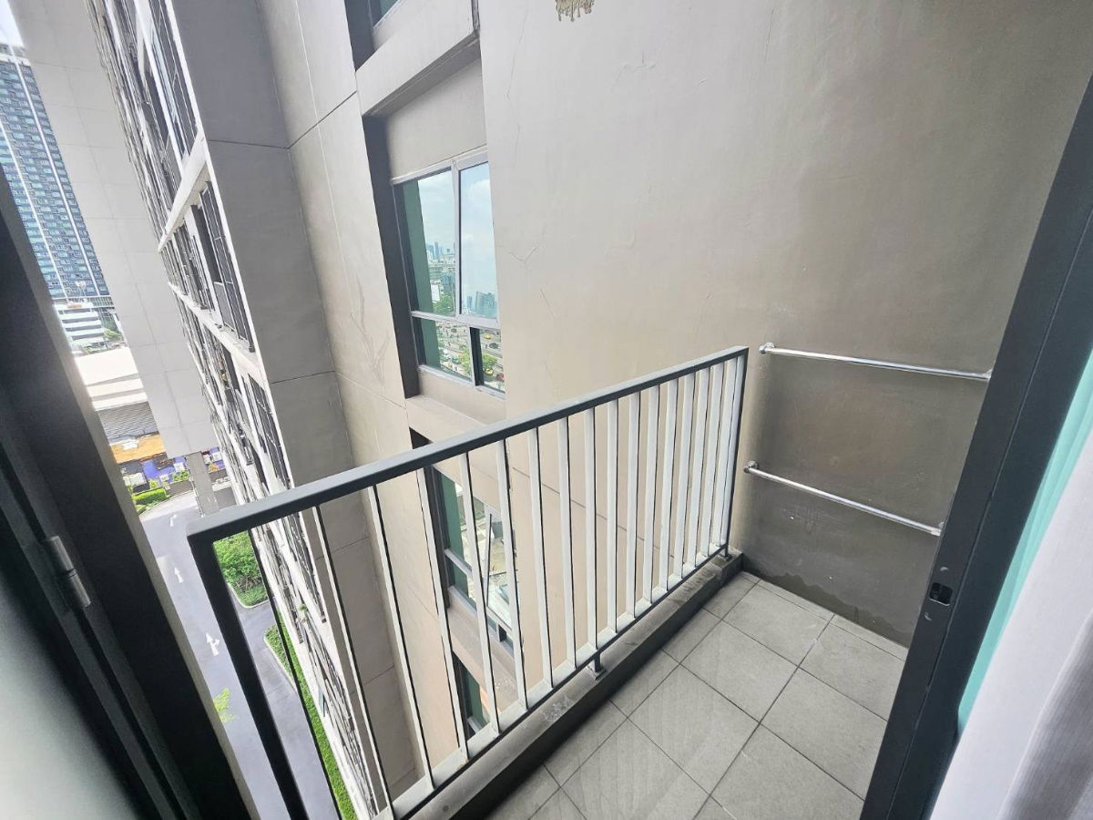 picture For   rent   Centric Ratchada - Huai Khwang  🔴🔴 - 12/13
