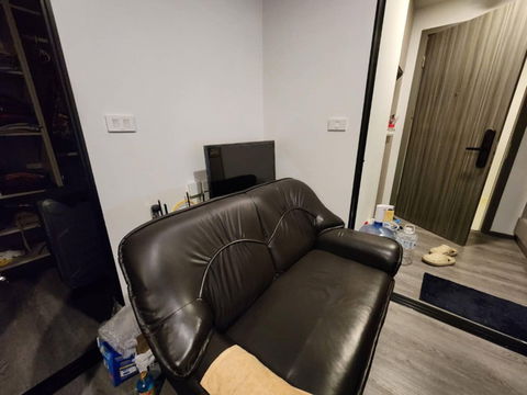 Origin Sailuat ready to move in