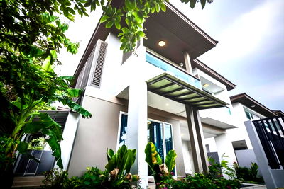 เช่าบ้านเดี่ยว นวลจันทร์ : บ้านเดี่ยวให้เช่า นวลจันทร์ 36 4 ห้องนอน 3 ห้องน้ำ