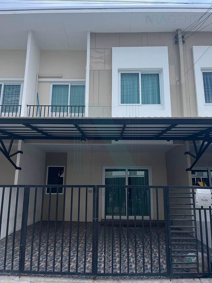 picture 📌 For Sell Town house BLESSITY PARK SUKHUMVIT-BANGPU 2-story 4 bedroom 3 bathroom - 1/8